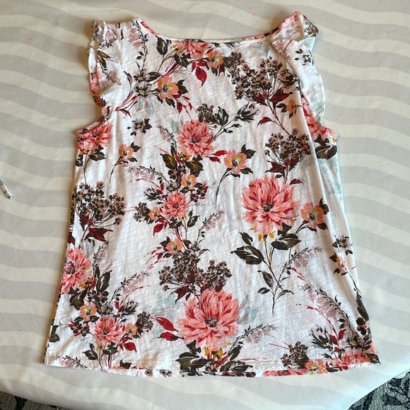3/$18 Medium, LOFT SS/ Tank Blouse Bundle - Picture 8 of 8